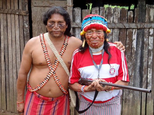 <b>FC Bayern und der Schamane - Mythenforschung am Amazonas</b>